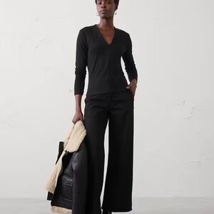 Banana Republic Soft Luxe Long Sleeve Top in Black: XS